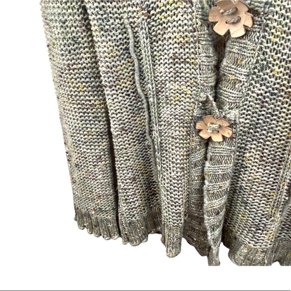 BCBGMaxAzria Boho Scalloped Edge Button Front Knit Cardigan Wood FlowerButton S - Picture 9 of 16